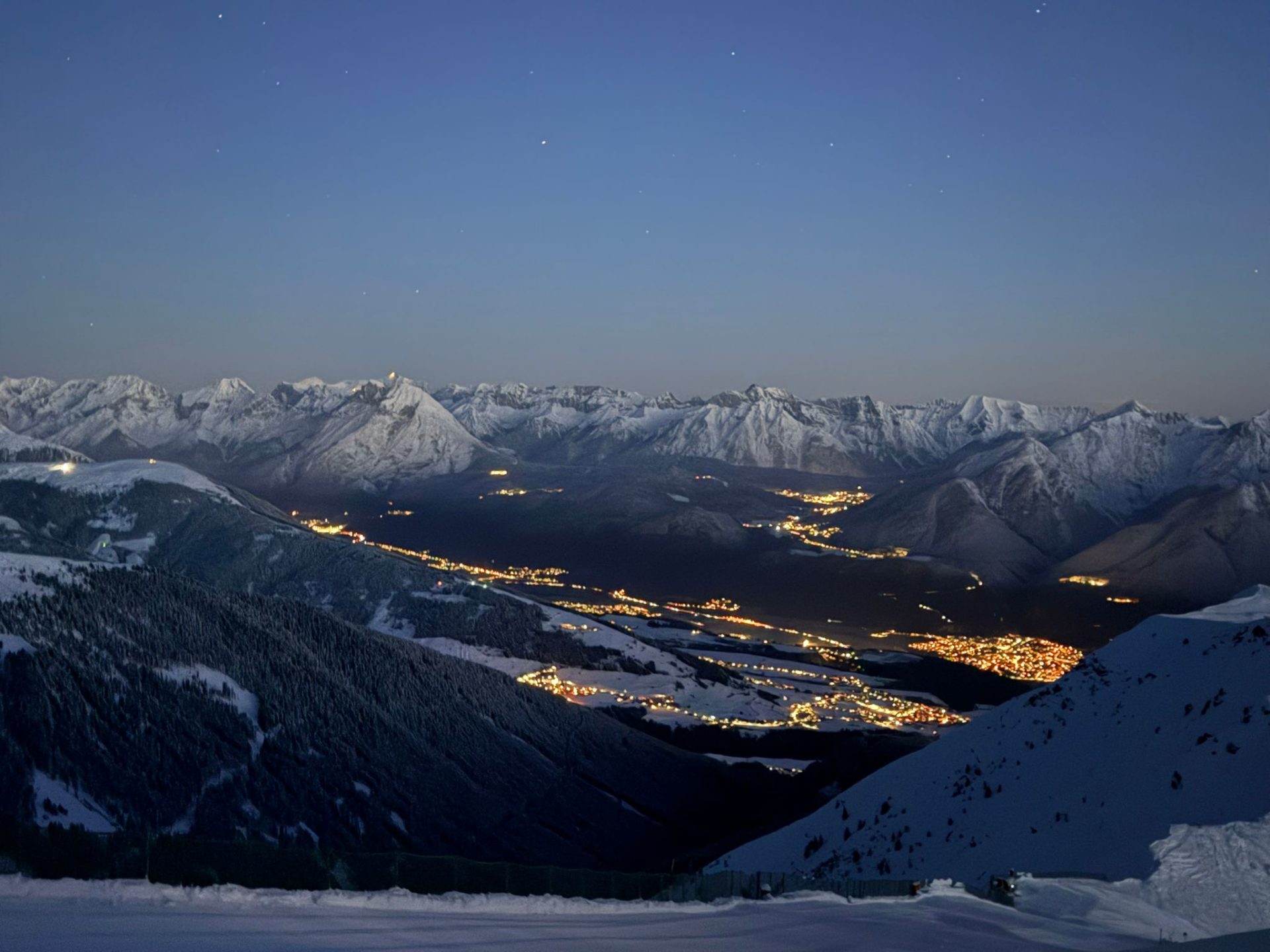 Innsbruck bei Nacht