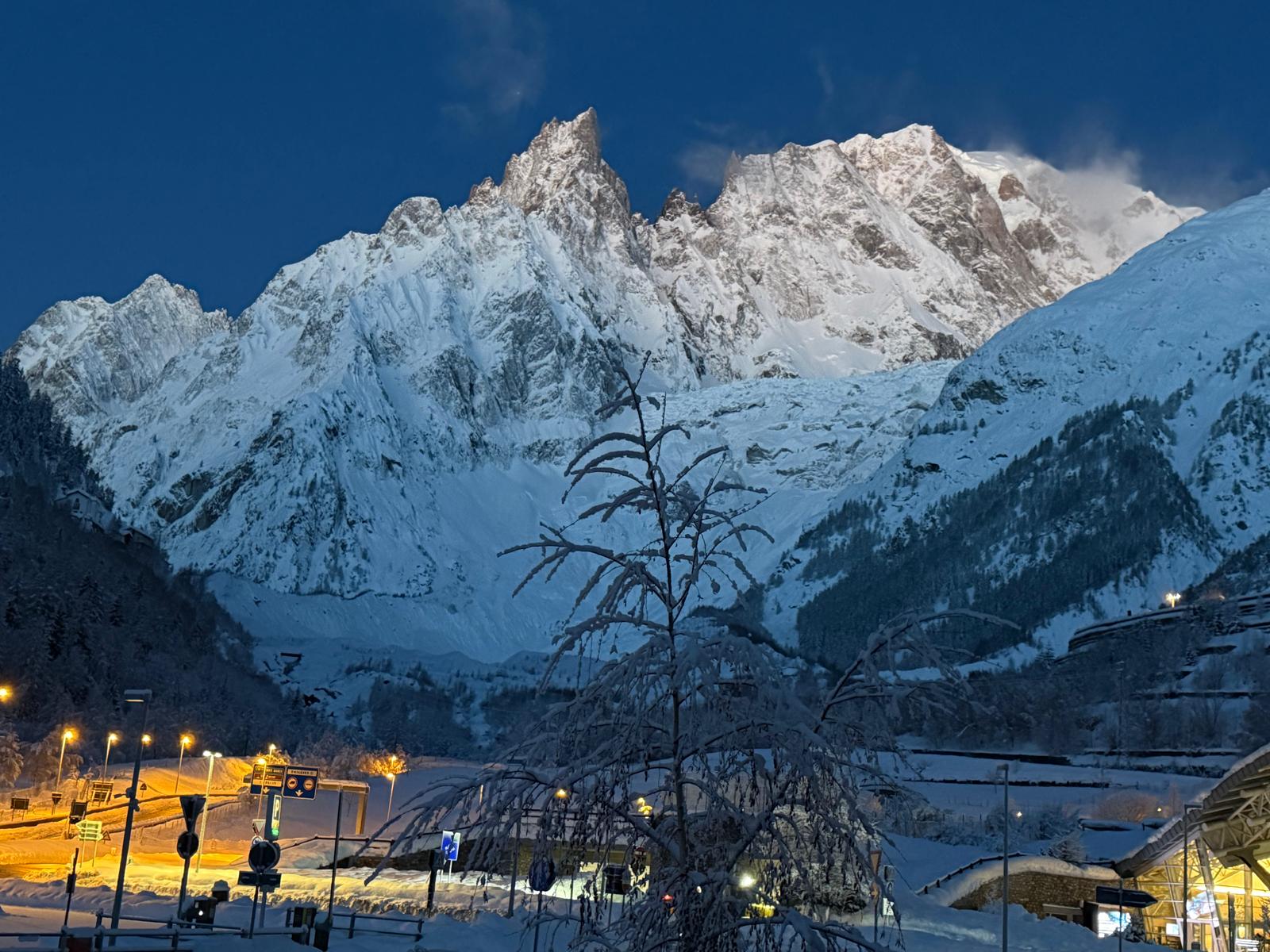 Viel Schnee in Courmayeur am 21. Februar 2026