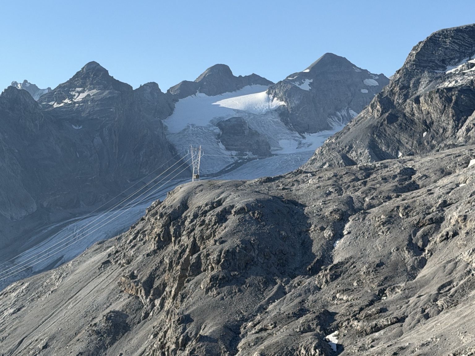 Schnee am Stelvio im Juli 2026